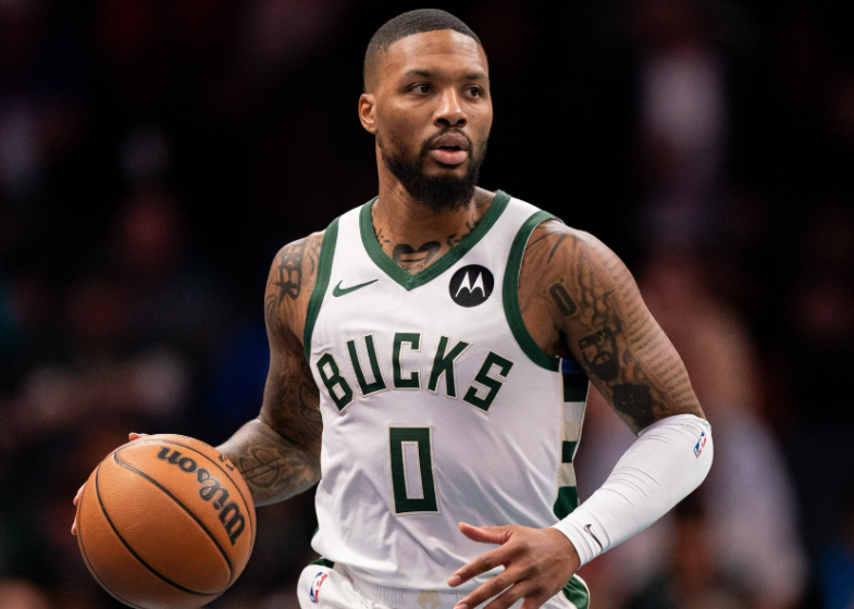 曾是球队夺冠功臣，但仅27岁却成负资产，被交易后球迷都拍手叫好