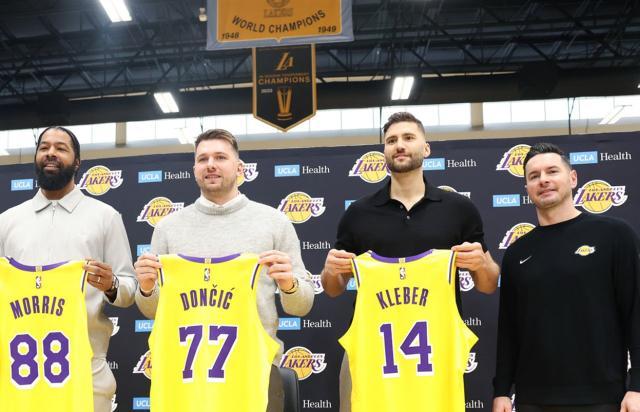 GA黄金甲官方网站-东契奇首谈被交易：以为是愚人节，詹皇迅速致电