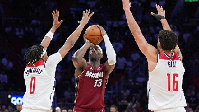 阿德巴约破纪录，奇才主帅：第四节不像真正的篮球比赛|热火|巴姆-阿德巴约|巴姆·阿德巴约|华盛顿奇才队|NBA常规赛_新浪体育_新浪新闻